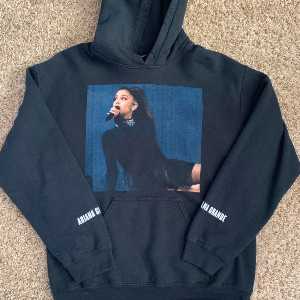 ariana grande be alright hoodie